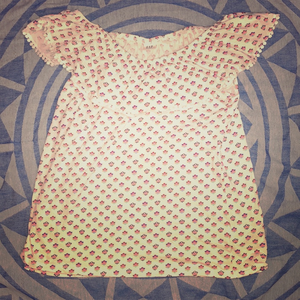 🌸GAP Kids Flowy Floral Top